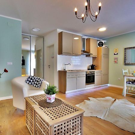 Studio Apartment Ada 2 里耶卡 外观 照片