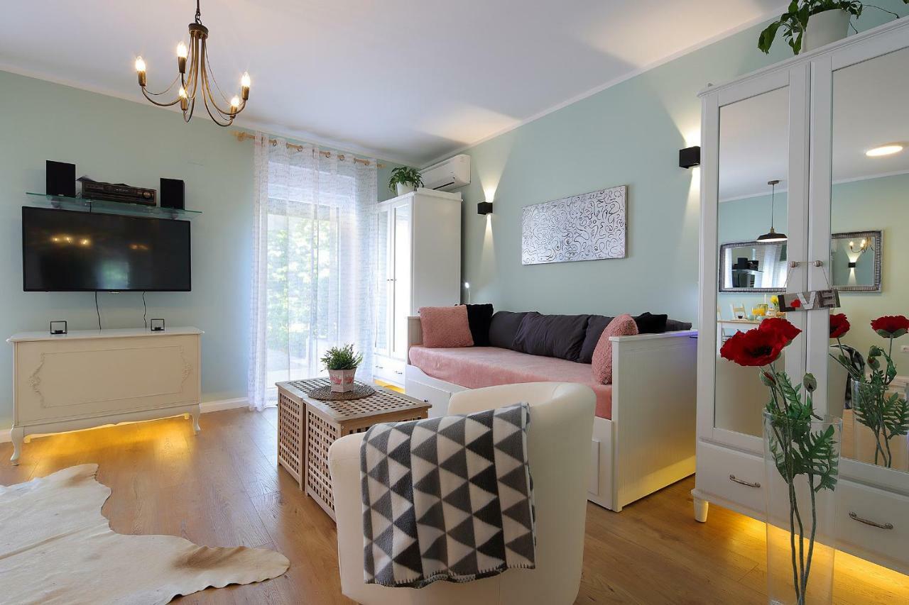 Studio Apartment Ada 2 里耶卡 外观 照片